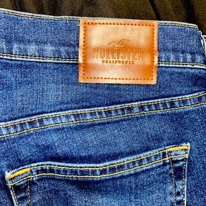 Used slim Straight Hollister epic Flex Blue Jean . Size 34\32